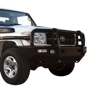 TJM T13 HEAVY DUTY BUMPER BLACK STEEL 070SB13L69G VDJ79R 09/12-On GXL 4Dr C/Chassis 1495