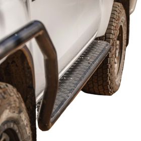TJM PROTECTION MODULAR SIDE STEPS 63MM 735SBSSA87D 8th GEN 09/15-07/18 4Dr C/Chas & Pick Up 795